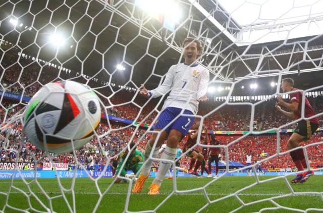 Kaiyun Sports-开云体育-姆巴佩格列兹曼都迷失了方向，吉鲁是有责任的！